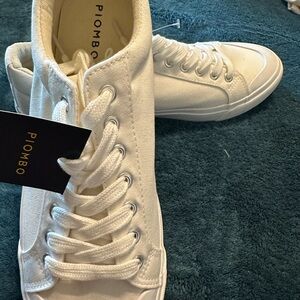 Piombo Men’s White Low-Top Canvas Sneakers